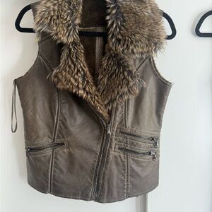 Love Stitch Brown Faux Fur Trim Vest